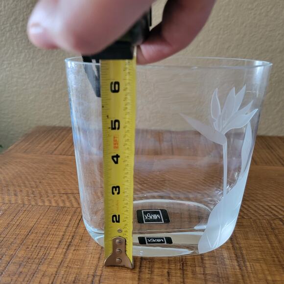 Vintage Mikasa Crystal Vase Oval 5.5 Inch Etched Bird of Paradise Floral Design - Picture 5 of 10